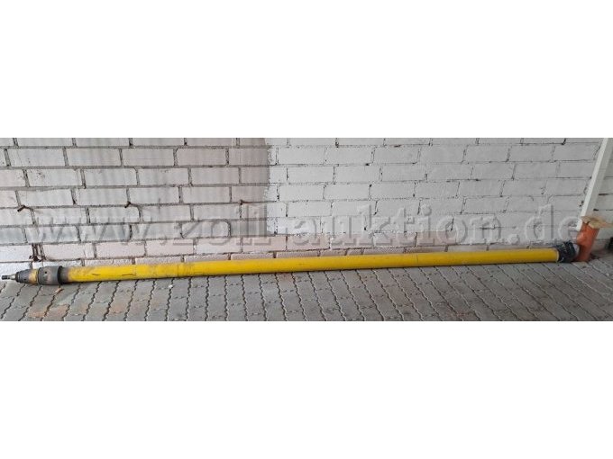 Teleskop- Ausschubzylinder ist defekt und ausgebaut!