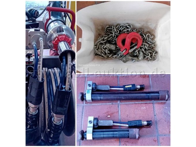 Gerät mit Kettensatz und zwei hydraulischen Tylindern