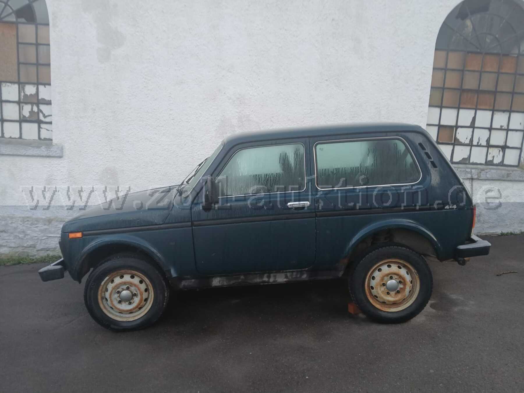 Seitenansicht Fahrerseite