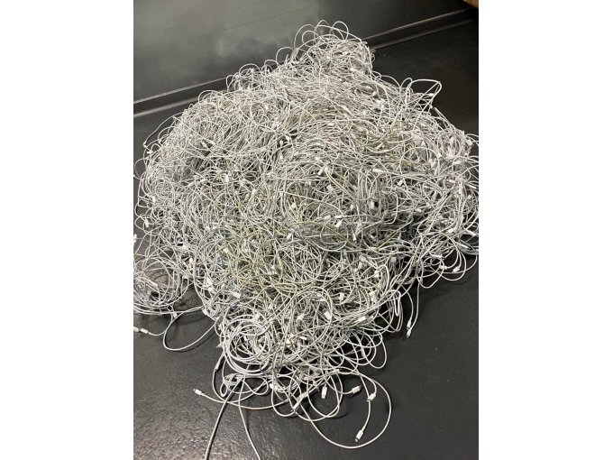 Ladekaben auf dem Boden ausgebreitet von oben.