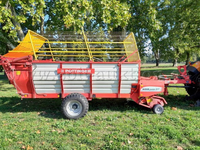 Ladewagen seitlich gesamte Höhe