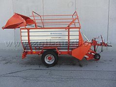 Ladewagen Wiedenmann, seitlich Deichsel rechts