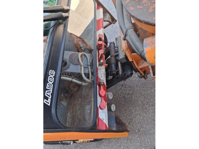 1 Ladog G 129 N20 winterdienstvoertuig – foto 15 – kavel bij Zoll-Auktion, Fischen i. Allgäu