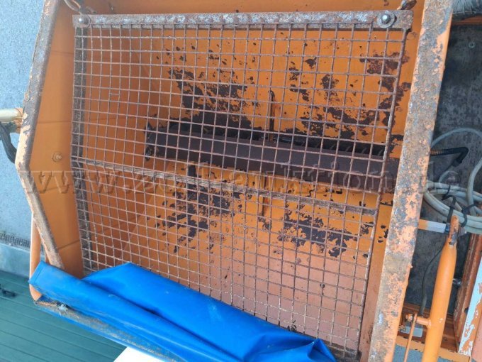 1 Ladog G 129 N20 winterdienstvoertuig – foto 16 – kavel bij Zoll-Auktion, Fischen i. Allgäu