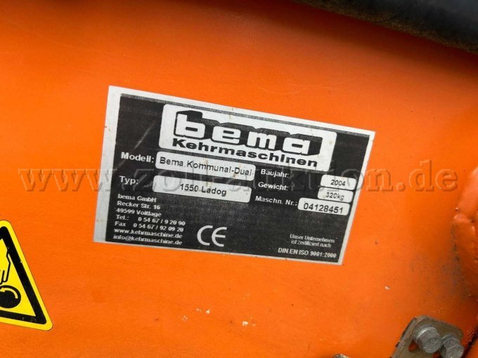 Typenschild Kehrmaschine