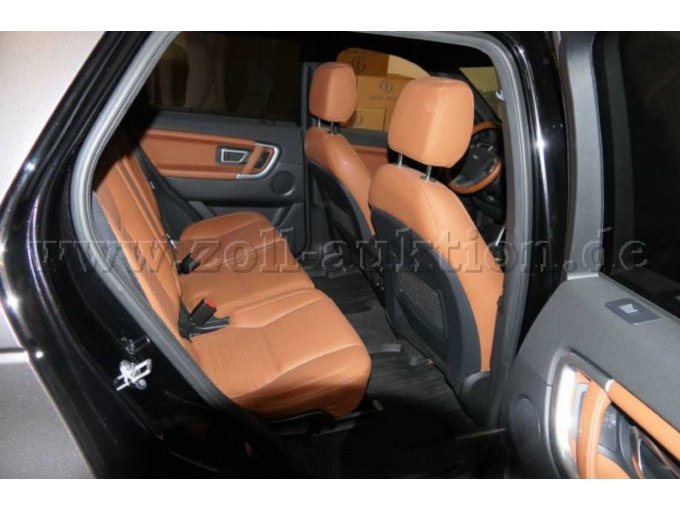 Land Rover Discovery Sport / TD4, SUV in grau - Innenraum Rückbank