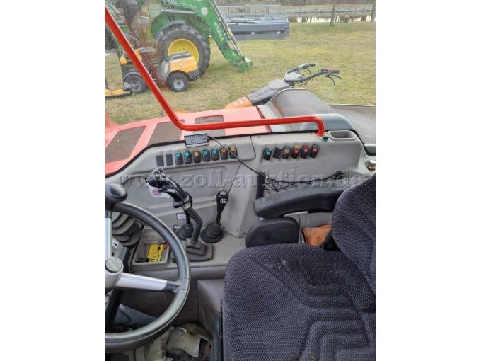 Cockpit Bedienung unten rechts