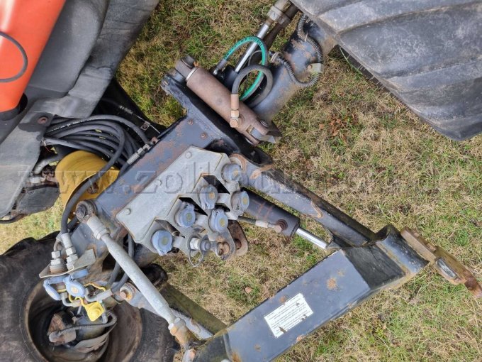 Hydraulikanschlüssen Frontheber