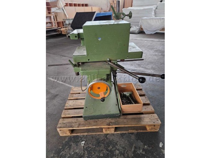 Langlochbohrmaschine