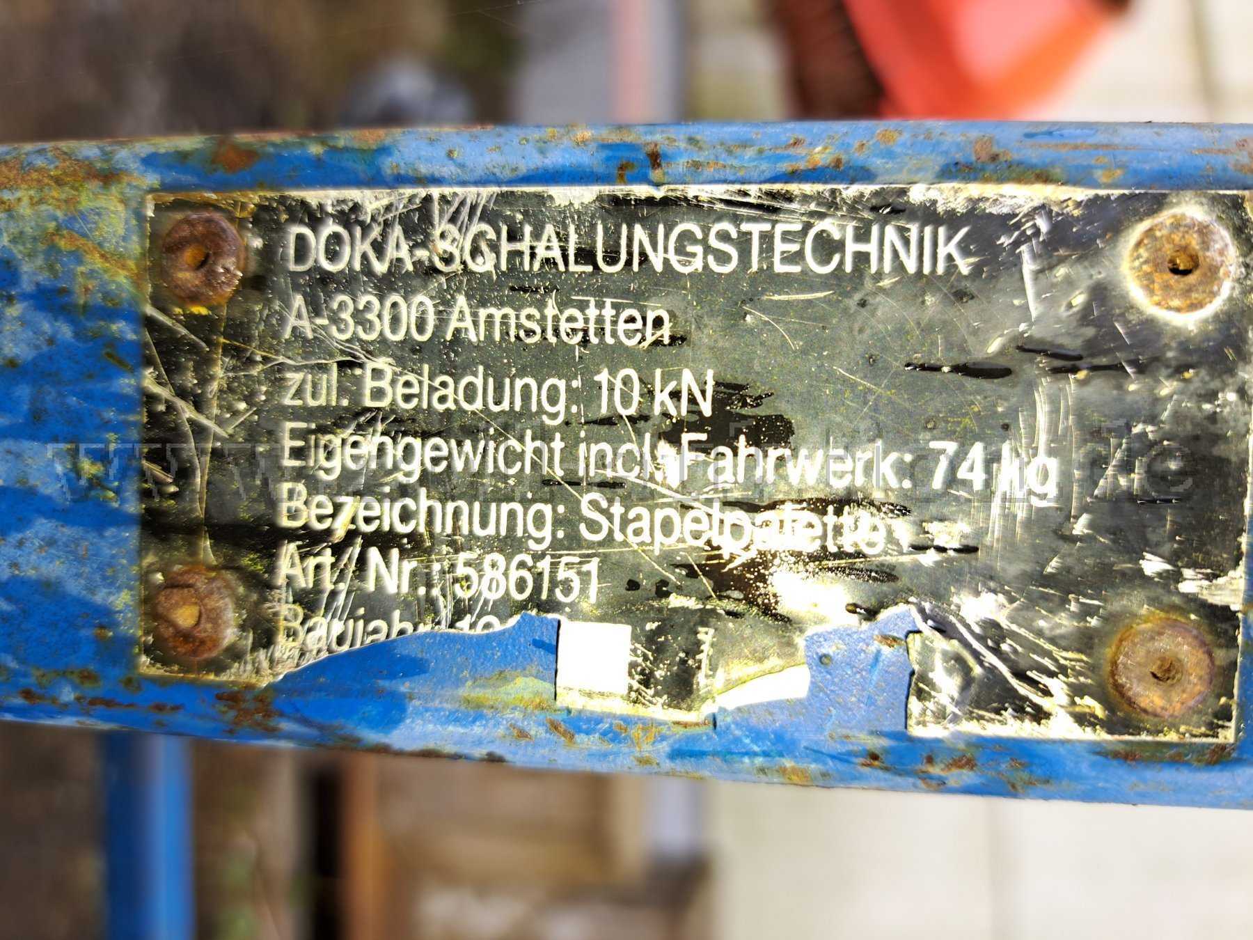 Angebrachtes Schild von Verkäufer/Hersteller