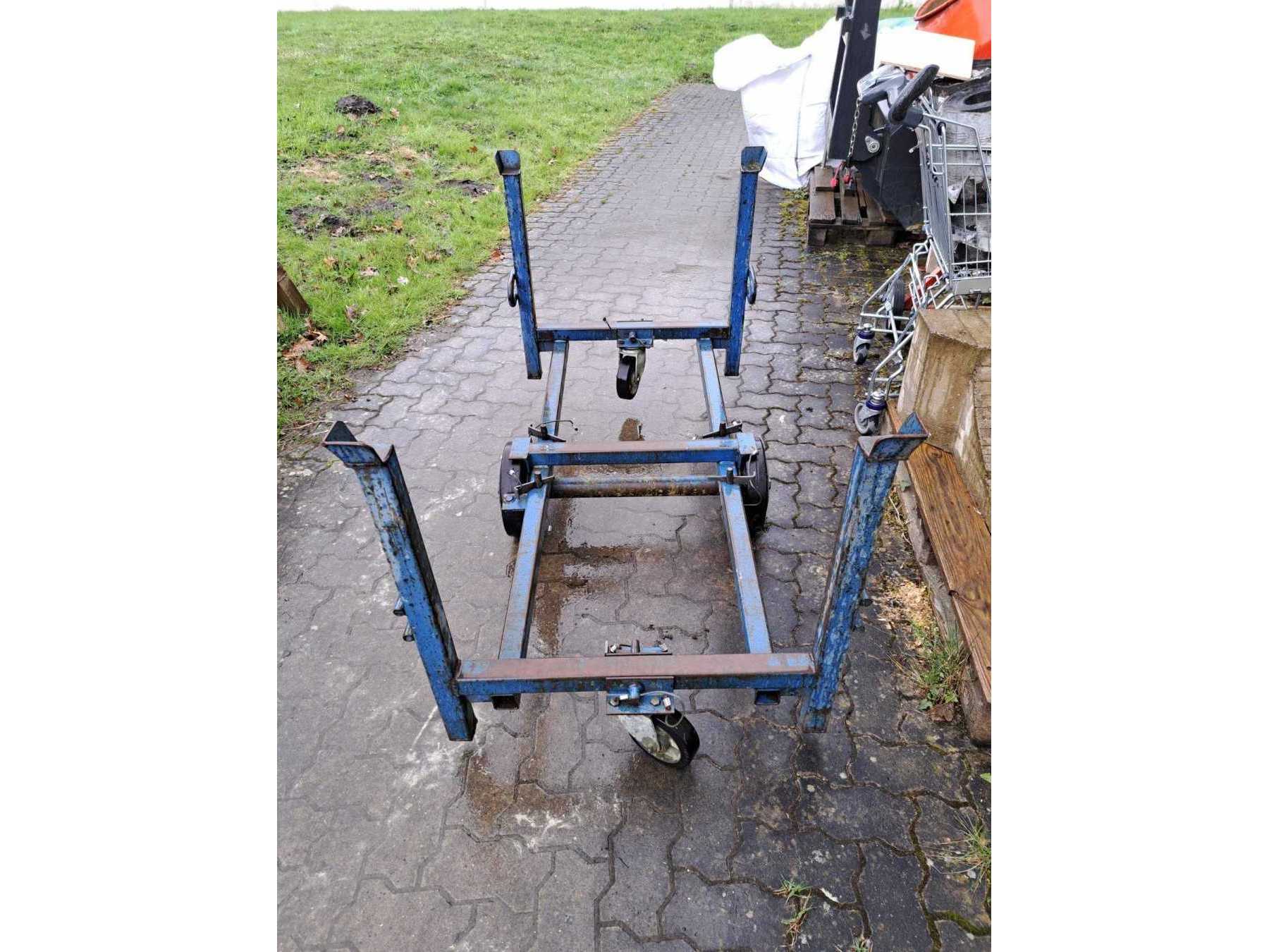 Ansicht von der schmalen Seite des Gegenstandes