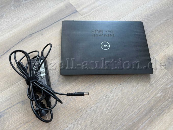 Laptop inkl. Ladekabel