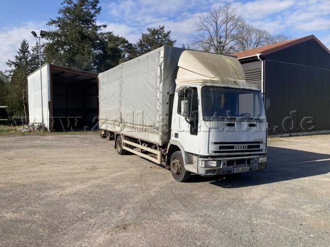 LKW Ansicht Beifahrerseite vorn und seitlich
