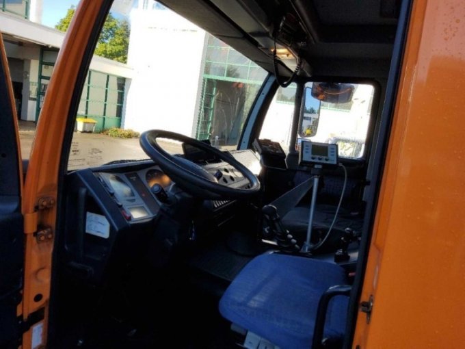 1 Lastkraftwagen MAN LE10.220 4x4 BB + Streugerät + Räumschild – foto 7 – kavel bij Zoll-Auktion, Neusäß