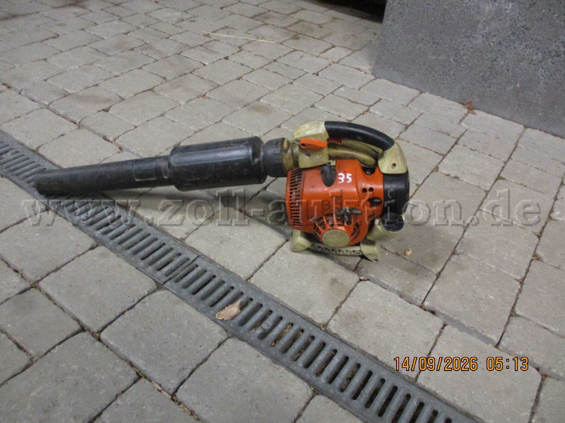 1台Stihl BG 66 C-E-D汽油吹叶机