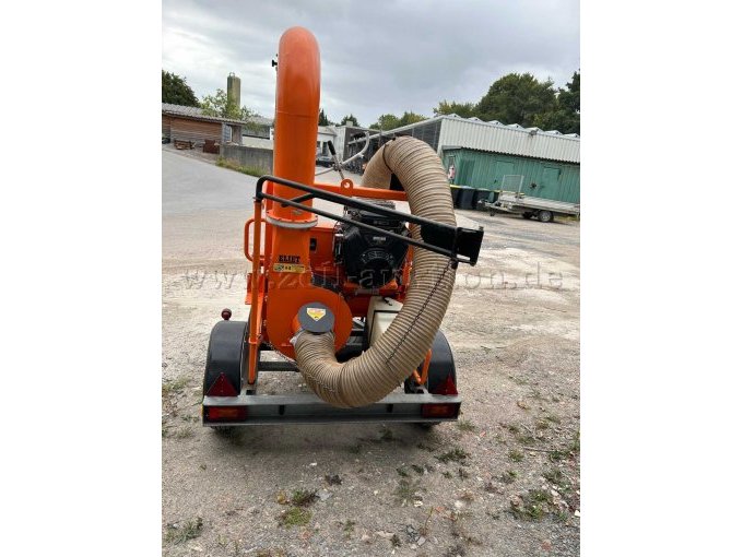 Heckansicht des Laubsaugers