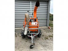 Frontansicht des Laubsaugers