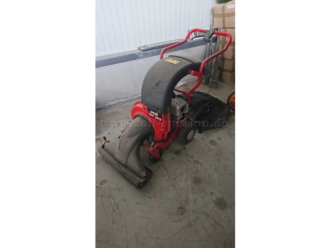 Laubsauger MTD - CSV 202 5,0–5,5 PS, Seitenansicht links