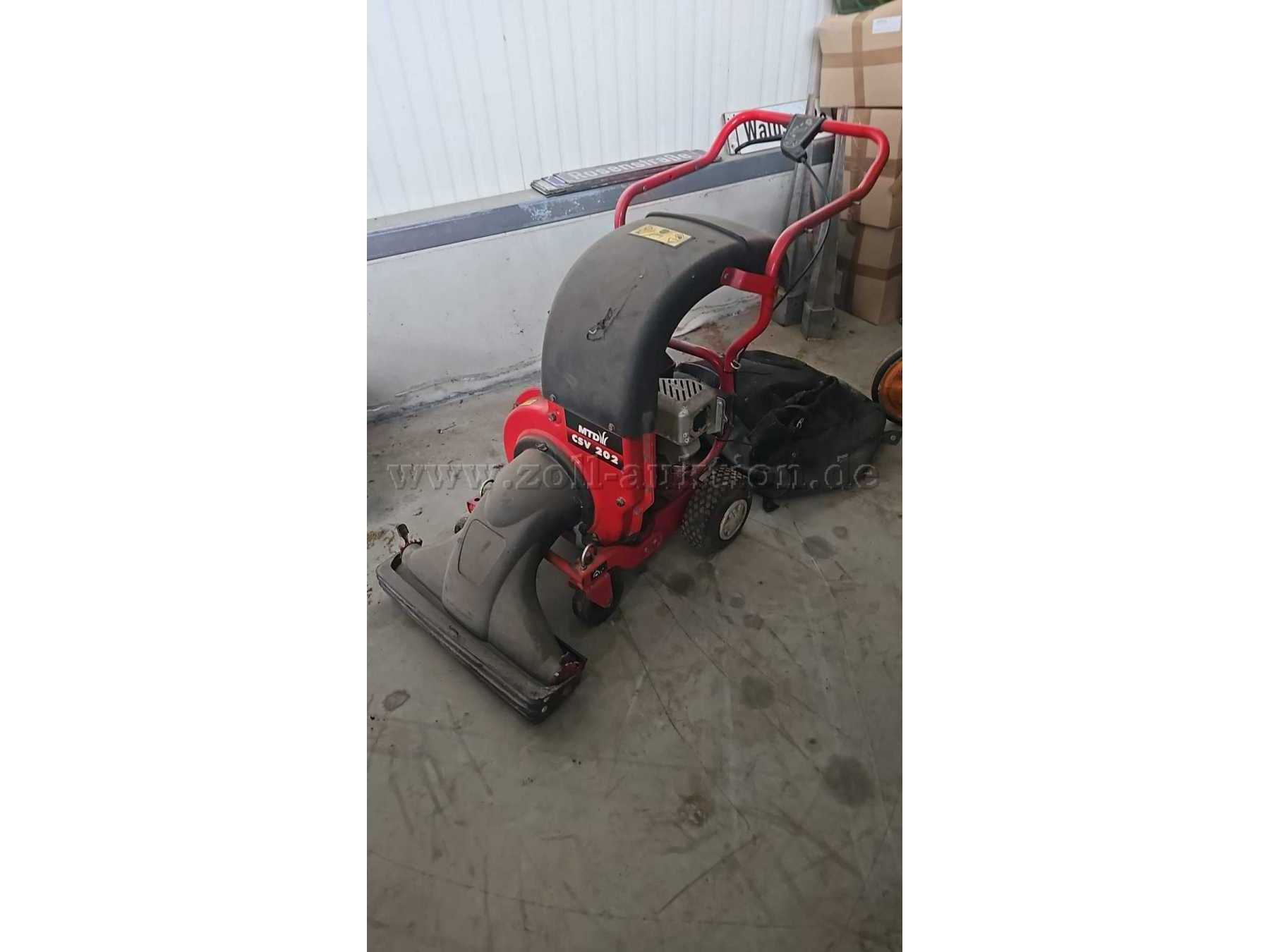 Laubsauger MTD - CSV 202 5,0–5,5 PS, Seitenansicht links