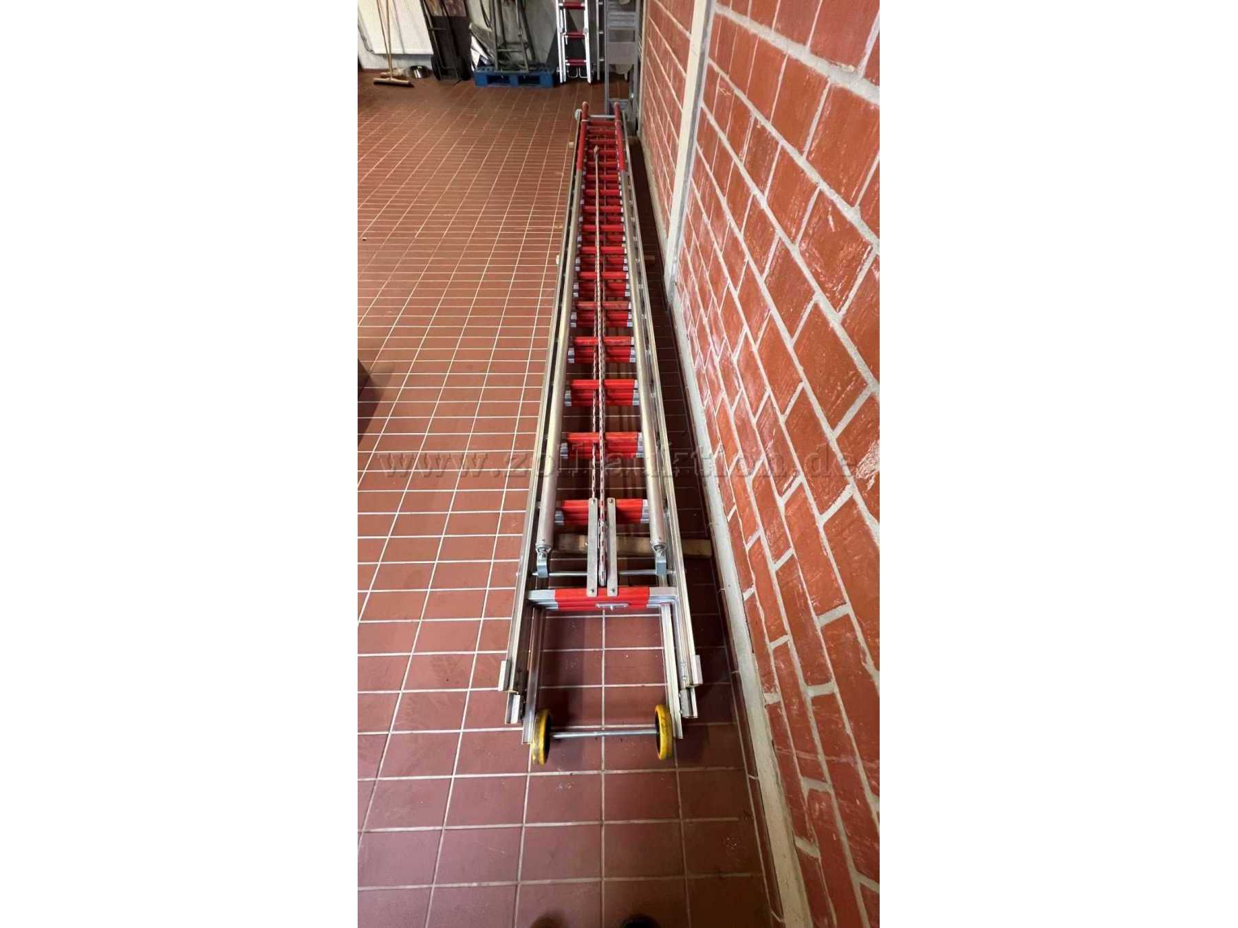 Schiebeleiter1