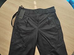 Lederhose, Vorderansicht
