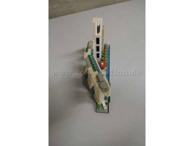 Lego Architecture 21057 Singapur Gesamtansicht von der linken Seite