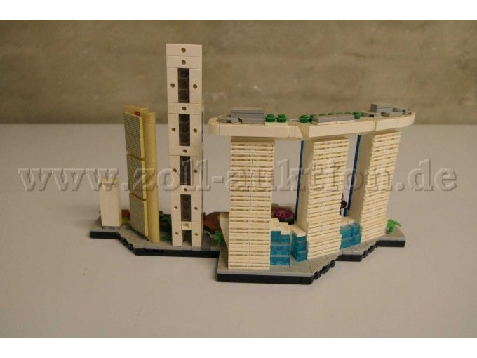 Lego Architecture 21057 Singapur Gesamtansicht von hinten