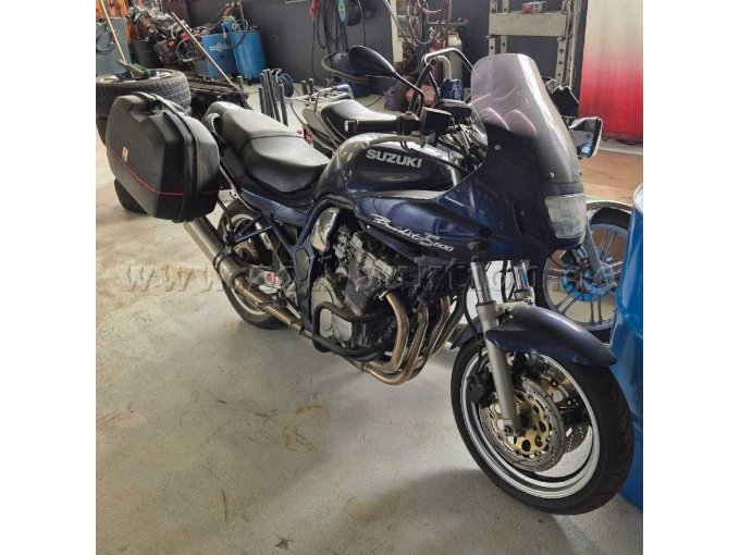 Diagonale vorne recht