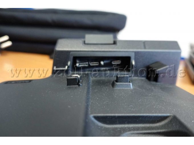 1 Lenovo Dockingstation Ultra Dock 135W – foto 4 – kavel bij Zoll-Auktion, Kiel