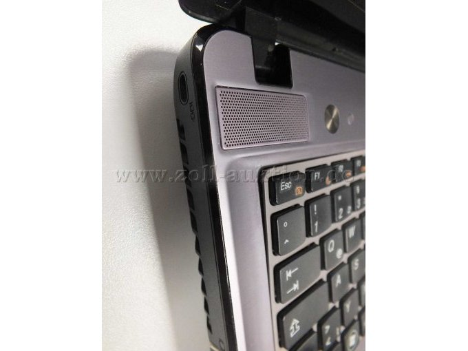 Detailaufnahme der losen Stelle an der Tastatur