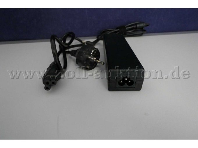 Detailaufnahme des Ladekabels von der Seite