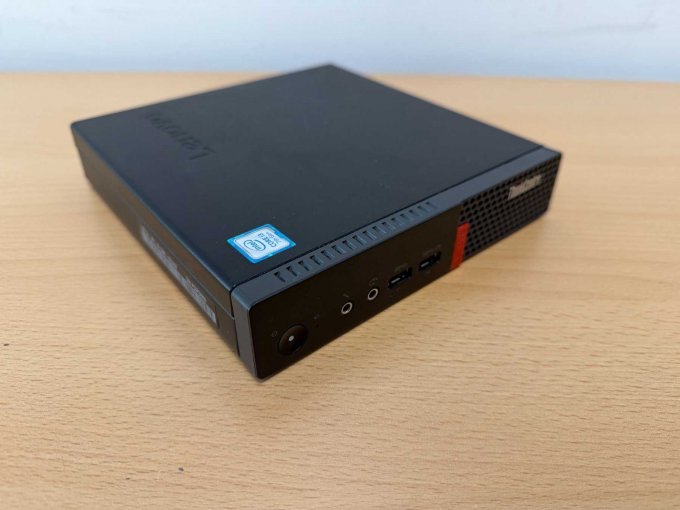 Lenovo ThinkCentre M710q – Desktop-Mini PC
Ansicht von vorne