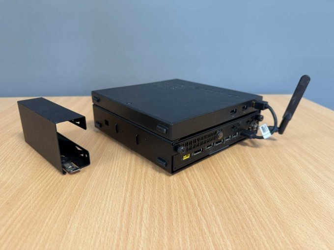 : Lenovo ThinkCentre M710q – Desktop-Mini PC
Ansicht von hinten