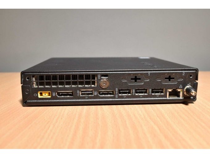 Lenovo ThinkCentre M710q – Desktop-Mini PC
Ansicht der Anschlüsse