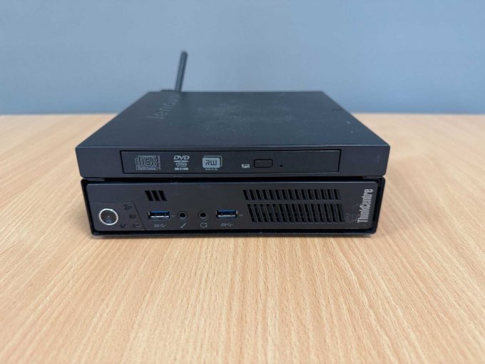 Lenovo ThinkCentre M92 3235 – Tiny Desktop
Vorderansicht