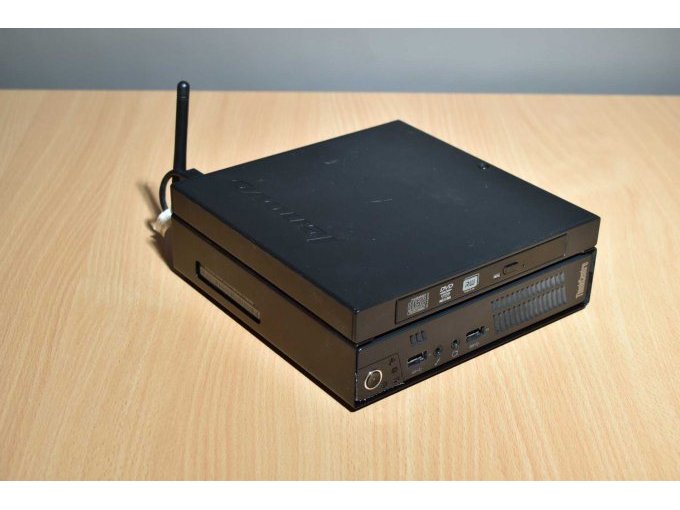 Lenovo ThinkCentre M92 3235 – Tiny Desktop
Ansicht von vorne