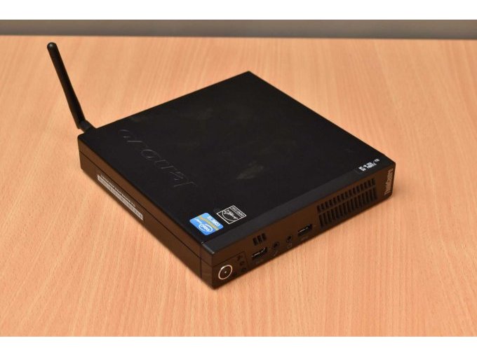 Lenovo ThinkCentre M92 3235 – Tiny Desktop
Ansicht von vorne