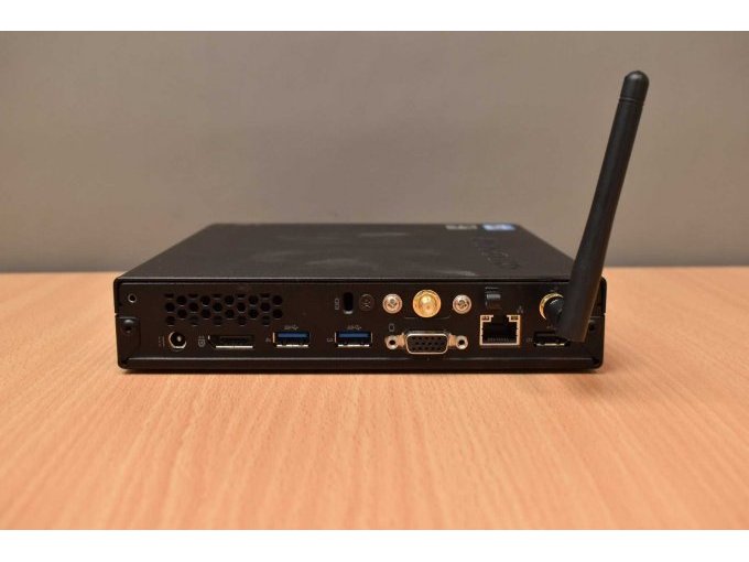 Lenovo ThinkCentre M92 3235 – Tiny Desktop
Ansicht der Anschlüsse