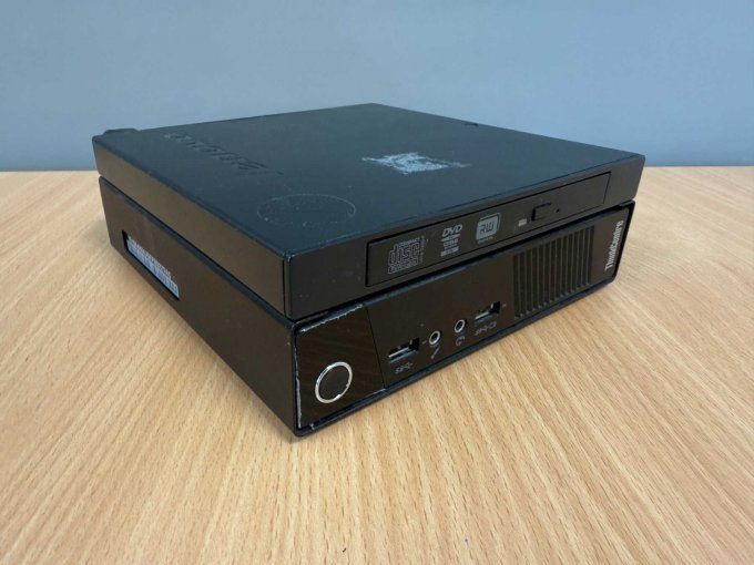 Lenovo ThinkCentre M93 10A4 – Tiny Desktop
Vorderseite