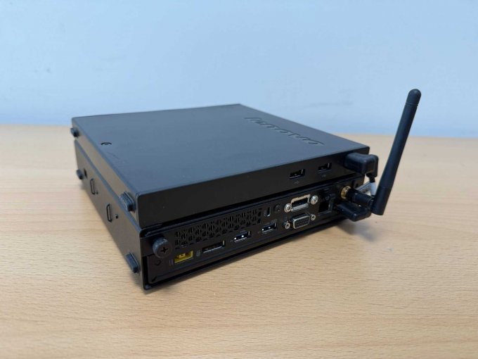 Lenovo ThinkCentre M93 10A5 – Tiny Desktop
Ansicht von hinten