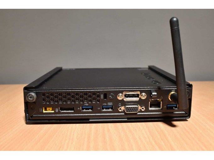 Lenovo ThinkCentre M93 10A5 – Tiny Desktop
Ansicht der Anschlüsse hinten