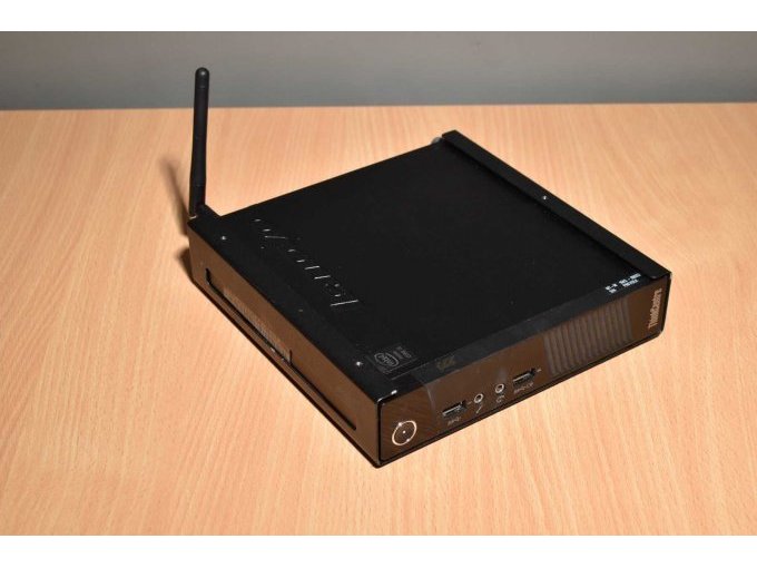 Lenovo ThinkCentre M93 10A5 – Tiny Desktop
Ansicht von vorne