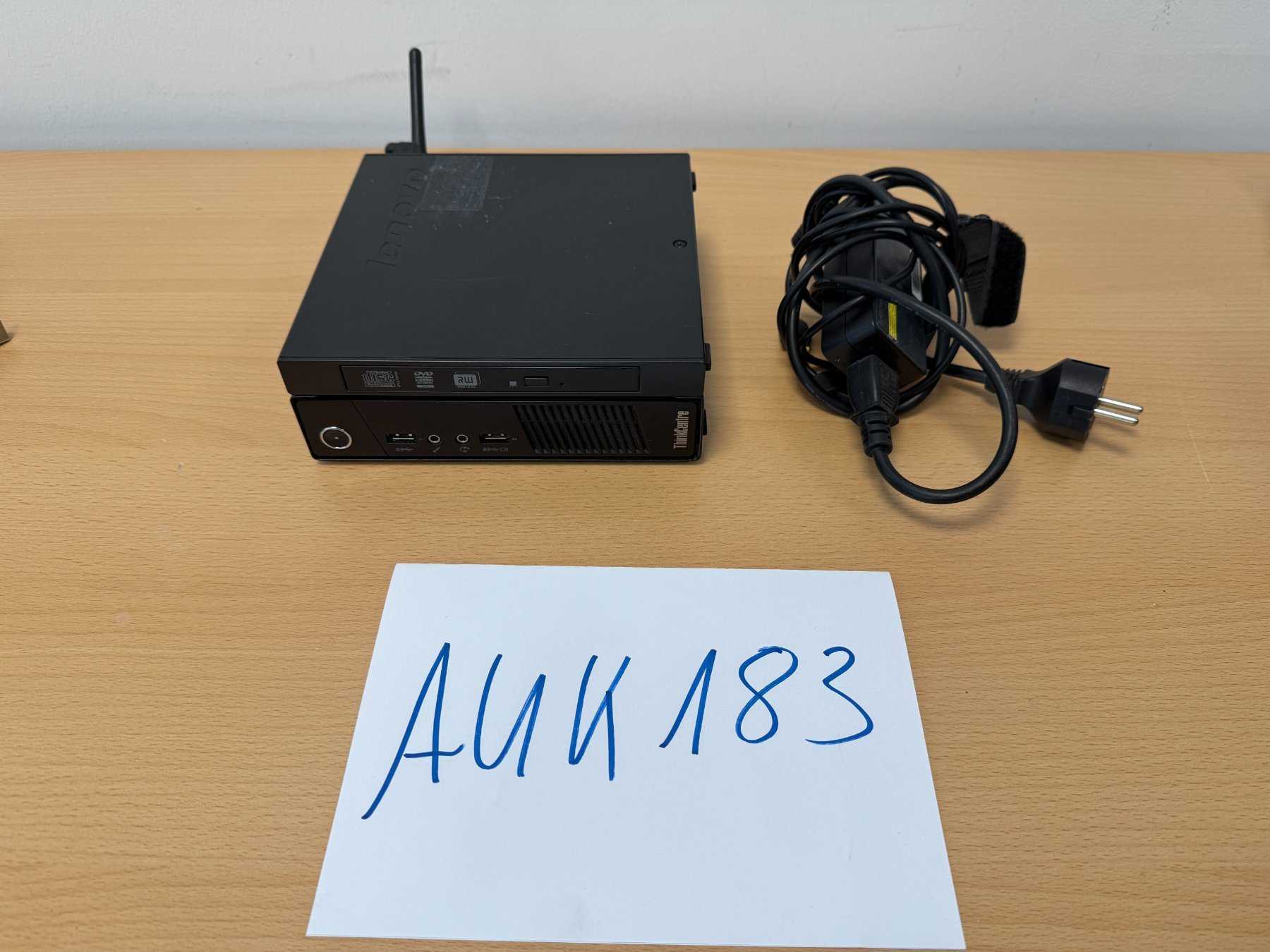 : Lenovo ThinkCentre M93 10A5 – Tiny Desktop 
mit Netzteil