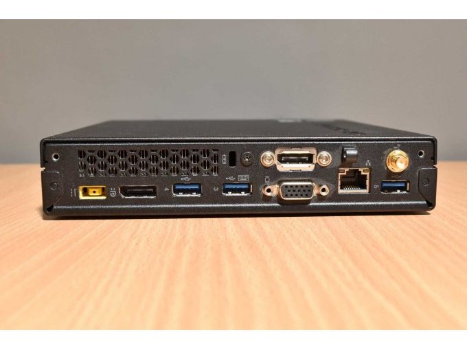 Lenovo ThinkCentre M93p 10AB000XGE – Tiny Desktop 
Ansicht der Anschlüsse