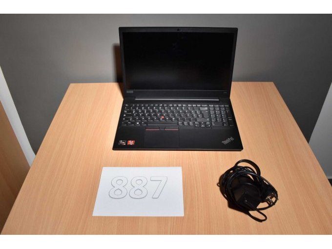 Lenovo ThinkPad E595 15,6 Zoll (39,60 cm)
Gesamtansicht
