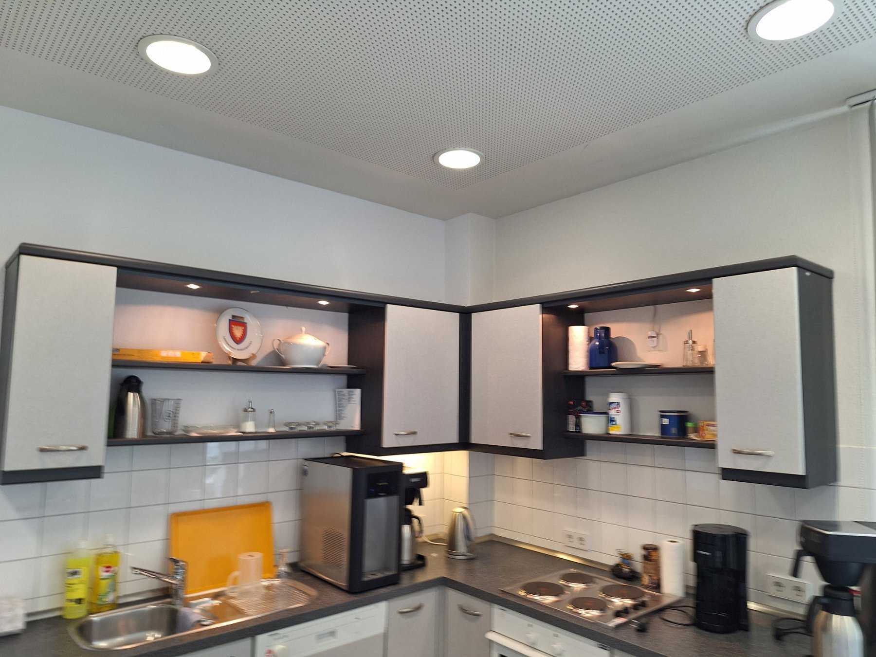 Ansicht Wandschränke Eckkombination