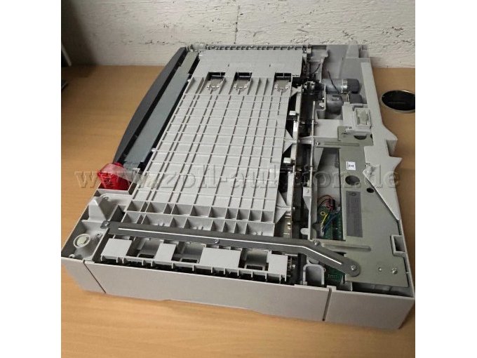 rechte Frontansicht des Lexmark Duplexer 20B2400 auf Tisch