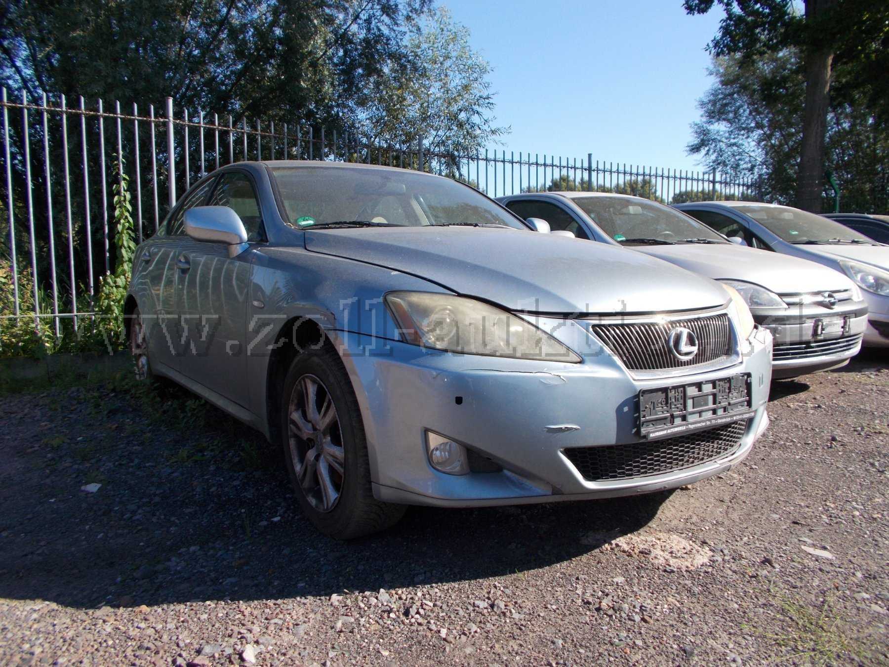 Ansicht vorne rechts