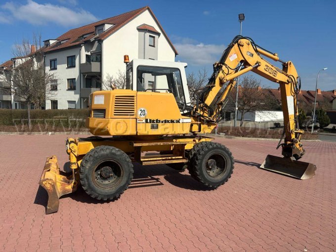 Bagger rechts