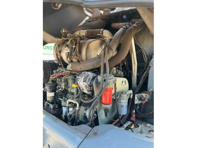 Motor rechts